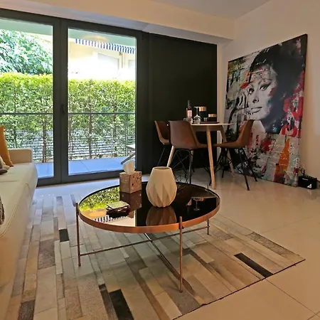 Lejlighed New Modern 1br Apt/terrace/parking/beside